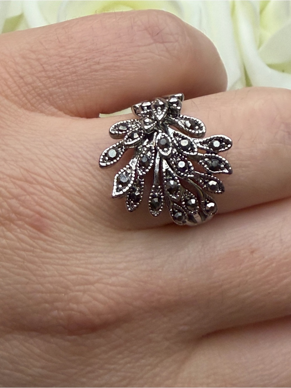 Sterling Silver Marcasite Leaf Cluster Ring - Silver size 6.5